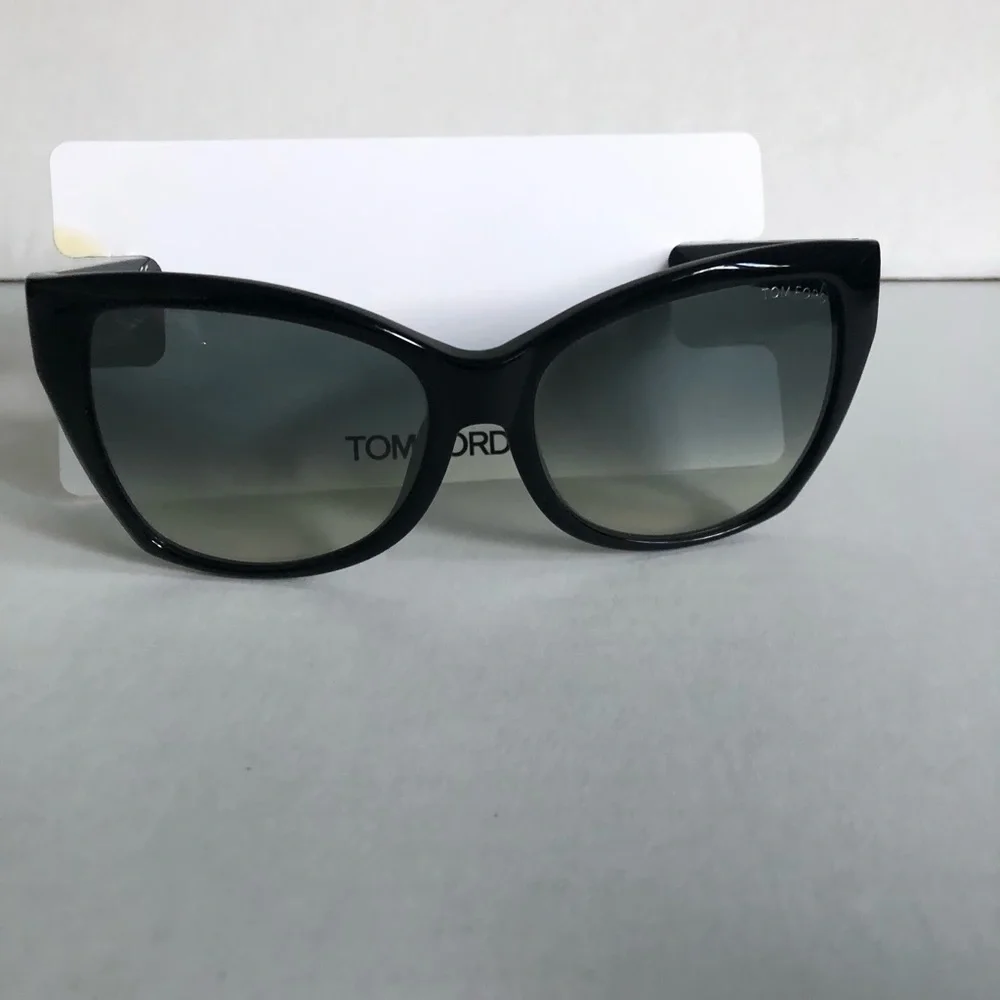 Tom Ford Sunglasses - Picture 3 of 9